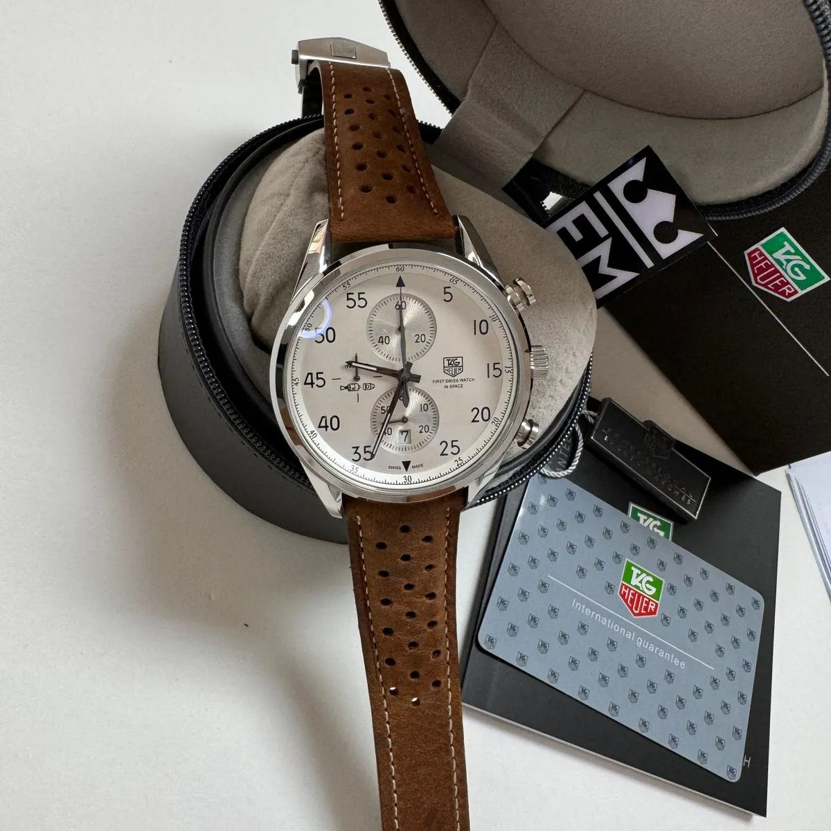 TH Carrera Chronograph Classic White Leather Strap